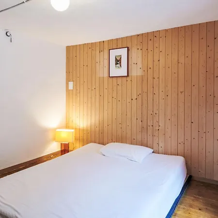 度假居 Waterfall House By Interhome