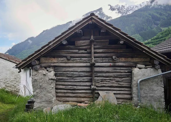 Waterfall House By Interhome Casa de Férias *