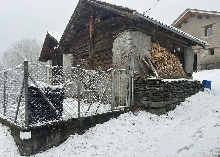 Casa de Férias Waterfall House By Interhome Mesocco