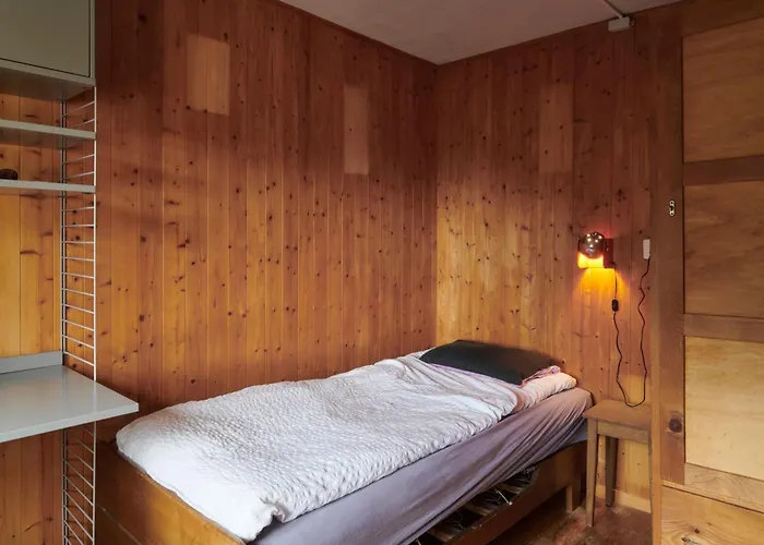 Waterfall House By Interhome 別荘